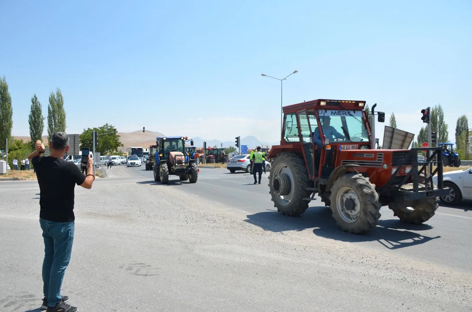 Çiftçiler bu kez Afşin’de eylemdeydi