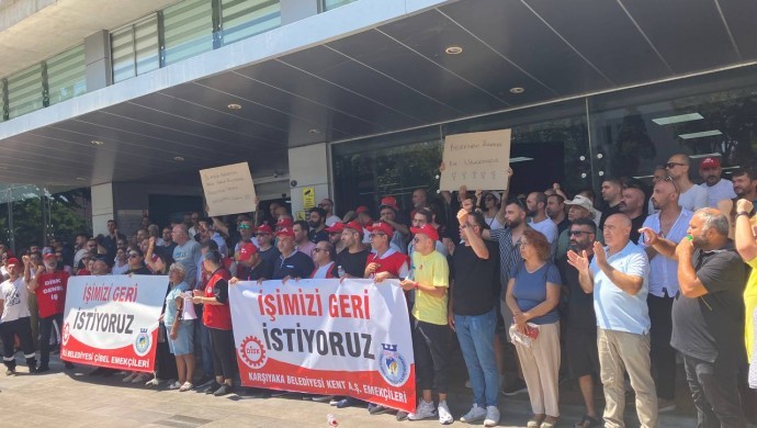 Karşıyaka Belediyesi’nden çıkarılan işçiler eyleme başladı