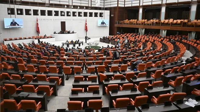 14 Mayıs’tan bugüne DEM Parti’nin 927 kanun teklifi ve araştırma önergesine ret