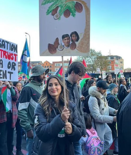 İngiltere’de açılan Filistin’e destek dövizinde ‘ırkçılık ve ifade özgürlüğü’ tartışmaları