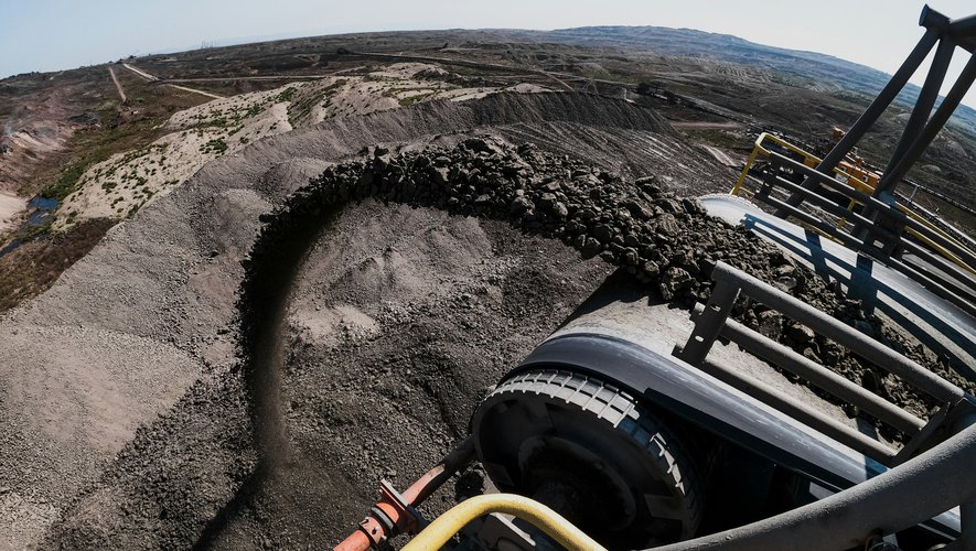 İran’da kömür madeninde metan gazı patlaması: 51 madenci yaşamını yitirdi