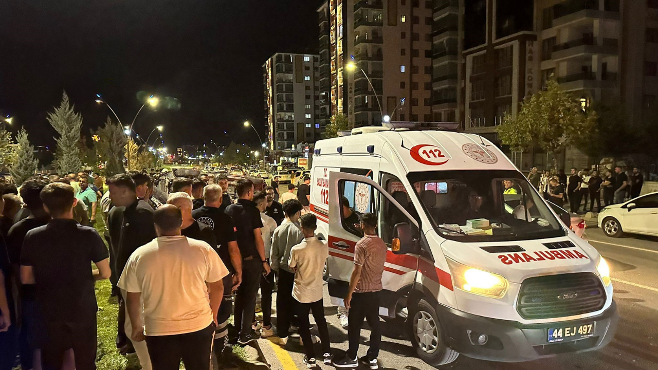 Malatya’da kaza: 1 ölü, 13 yaralı