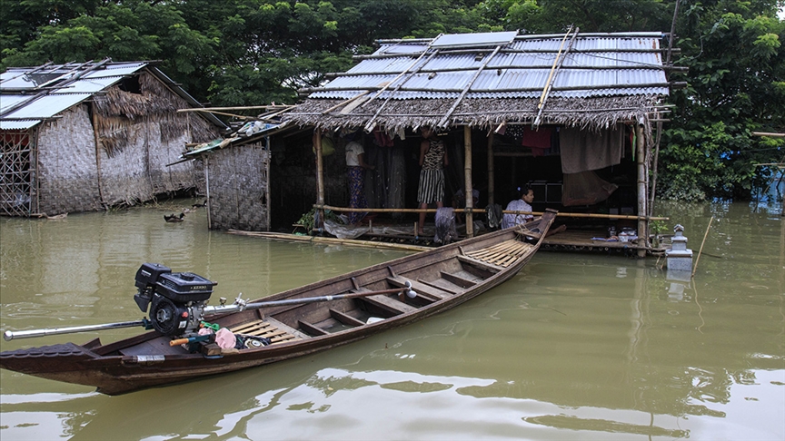 Myanmar’da şiddetli yağışların yol açtığı sellerde ölenlerin sayısı 66’ya çıktı