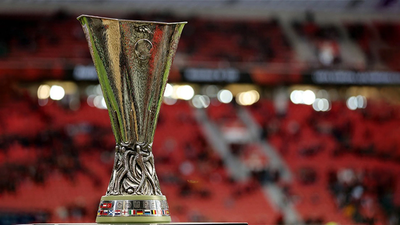 Beşiktaş, Fenerbahçe ve Galatasaray’ın UEFA kadrosu belli oldu