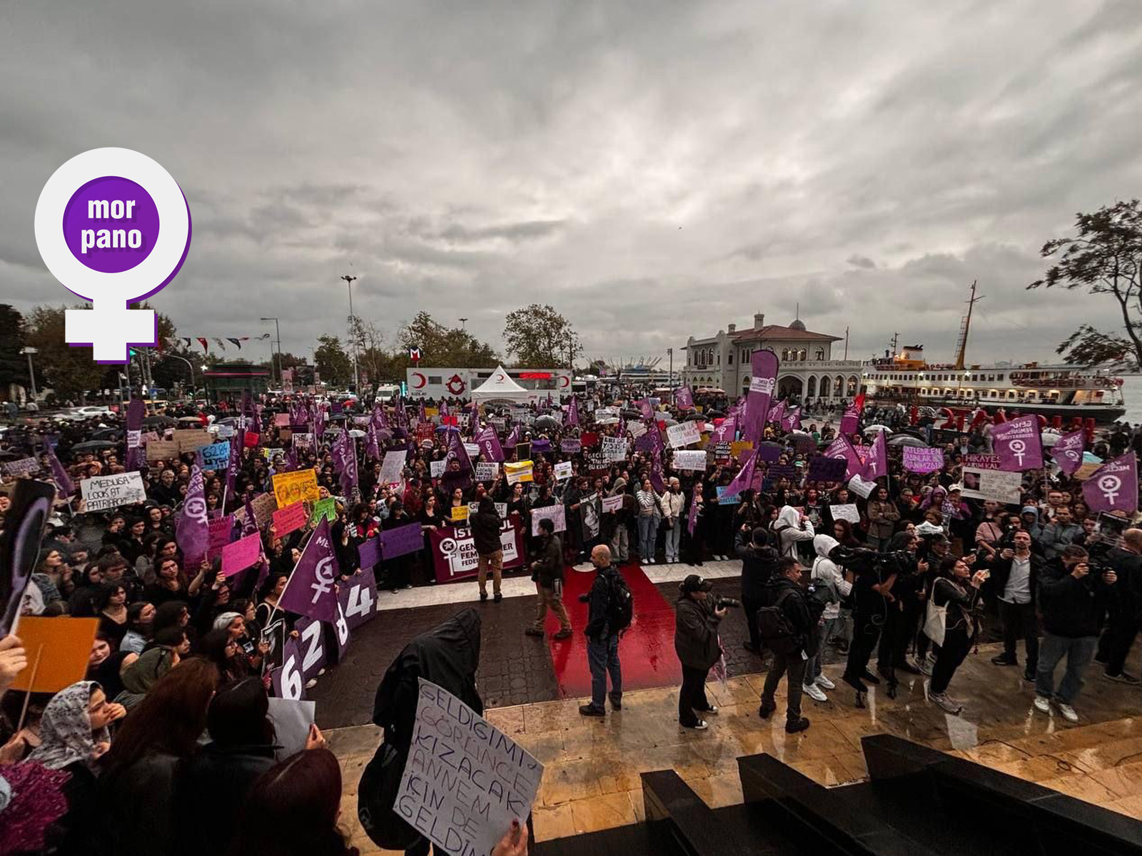 Umut biziz, Genç Feministleriz