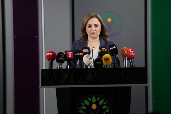 Ayşegül Doğan’dan kayyım eleştirisi: Esenyurt’ta seçmen iradesi gasp ediliyor