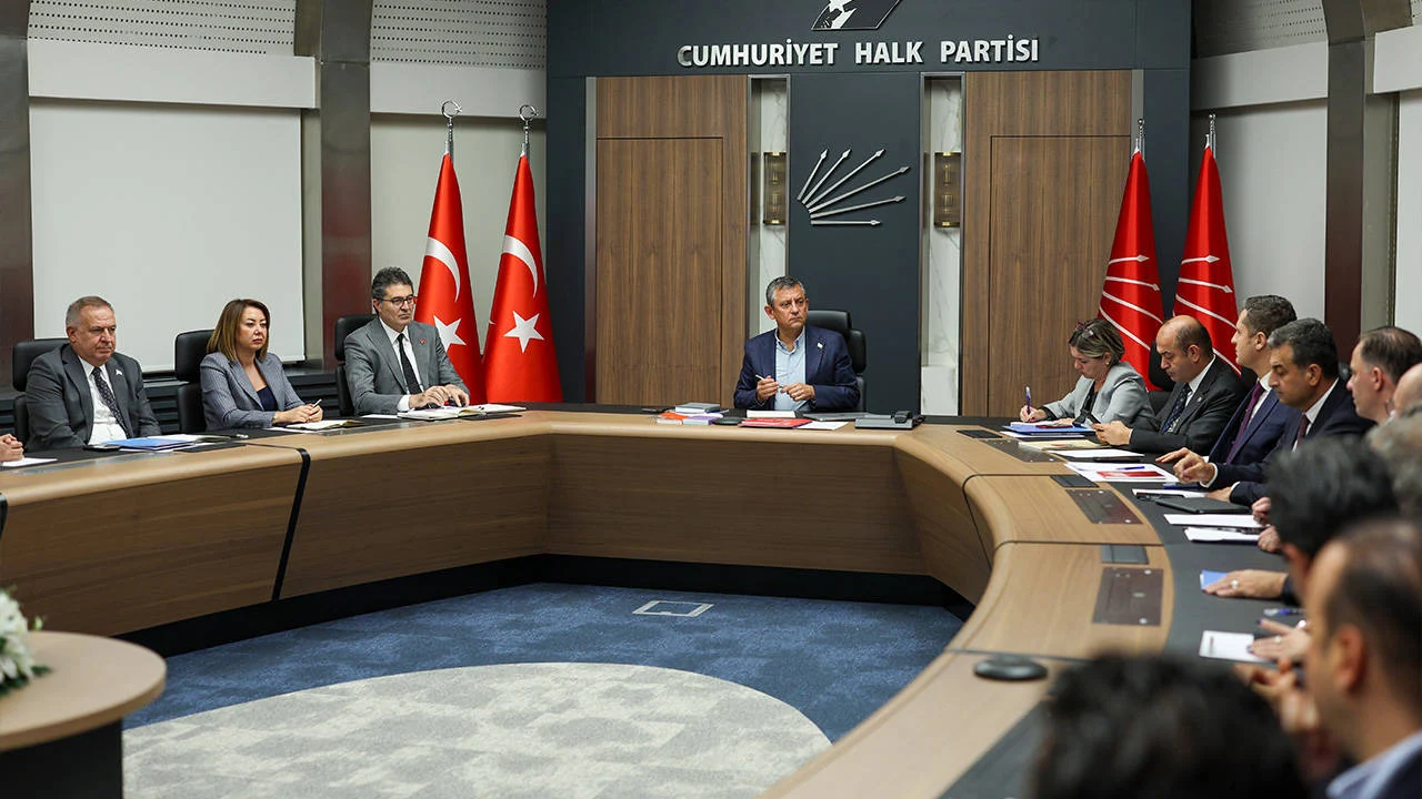 CHP MYK sona erdi: ‘Birlikteyiz, bir aradayız, korkmuyoruz’ temasıyla miting yapılacak