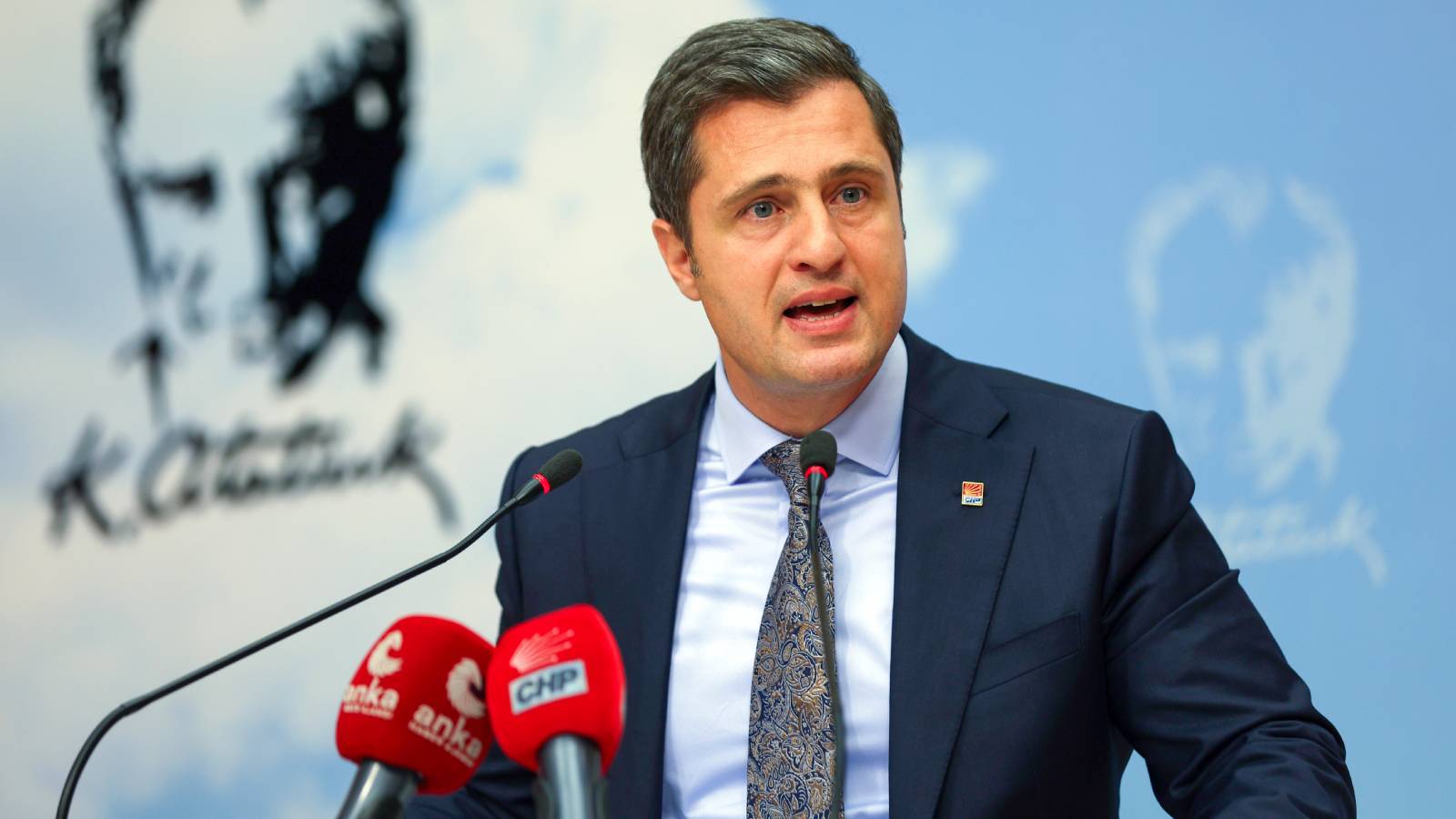 Deniz Yücel’den Sağlık Bakanı’na: O bebekler görevinizi yapmadığınız için katledildi