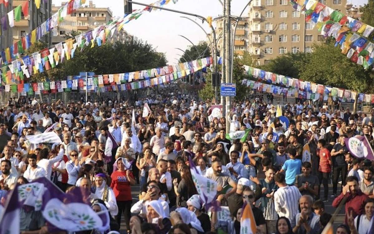 DEM Parti’den miting engeline suç duyurusu
