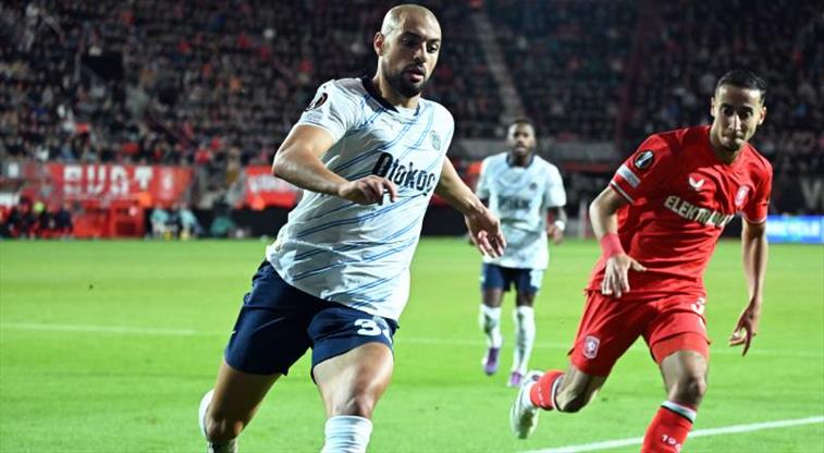 Fenerbahçe Hollanda’dan bir puan çıkardı: 1-1