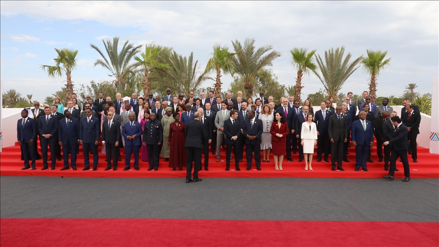 Fransa 33 yıldan sonra Frankofon Zirvesi liderlerini ağırlıyor