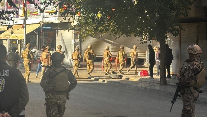 Iğdır’da DEM Parti binasına polis baskını