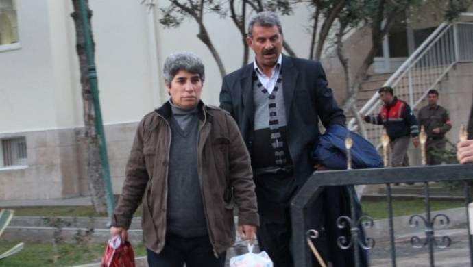 Aileler İmralı’ya gitmek için başvurdu
