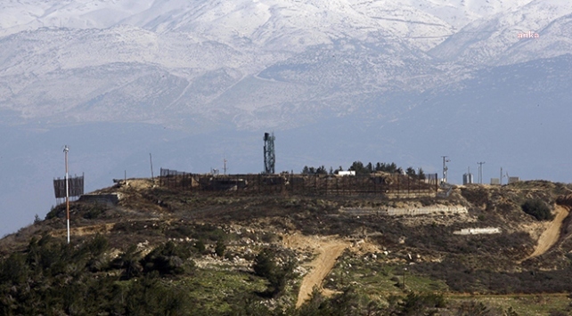 İsrail ordusu, Lübnan sınırındaki BM barış güçlerini hedef aldı