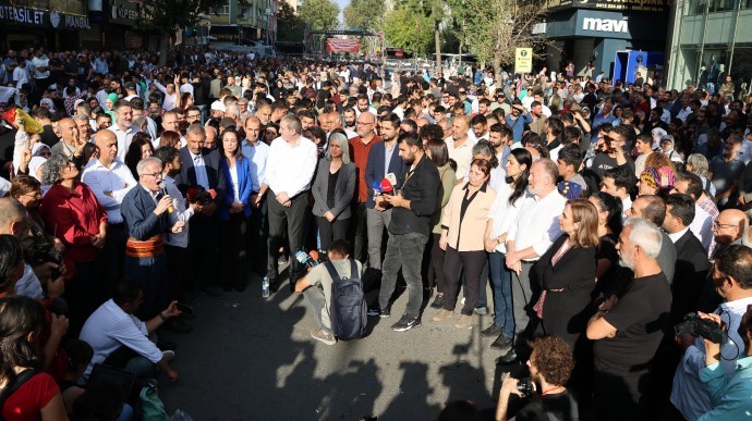 Diyarbakır Valiliği’nden Bakırhan ve Uçar hakkında suç duyurusu