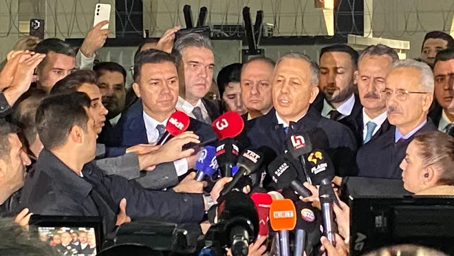 Yerlikaya’dan TUSAŞ önünde açıklama: Kimlik tespiti sürüyor