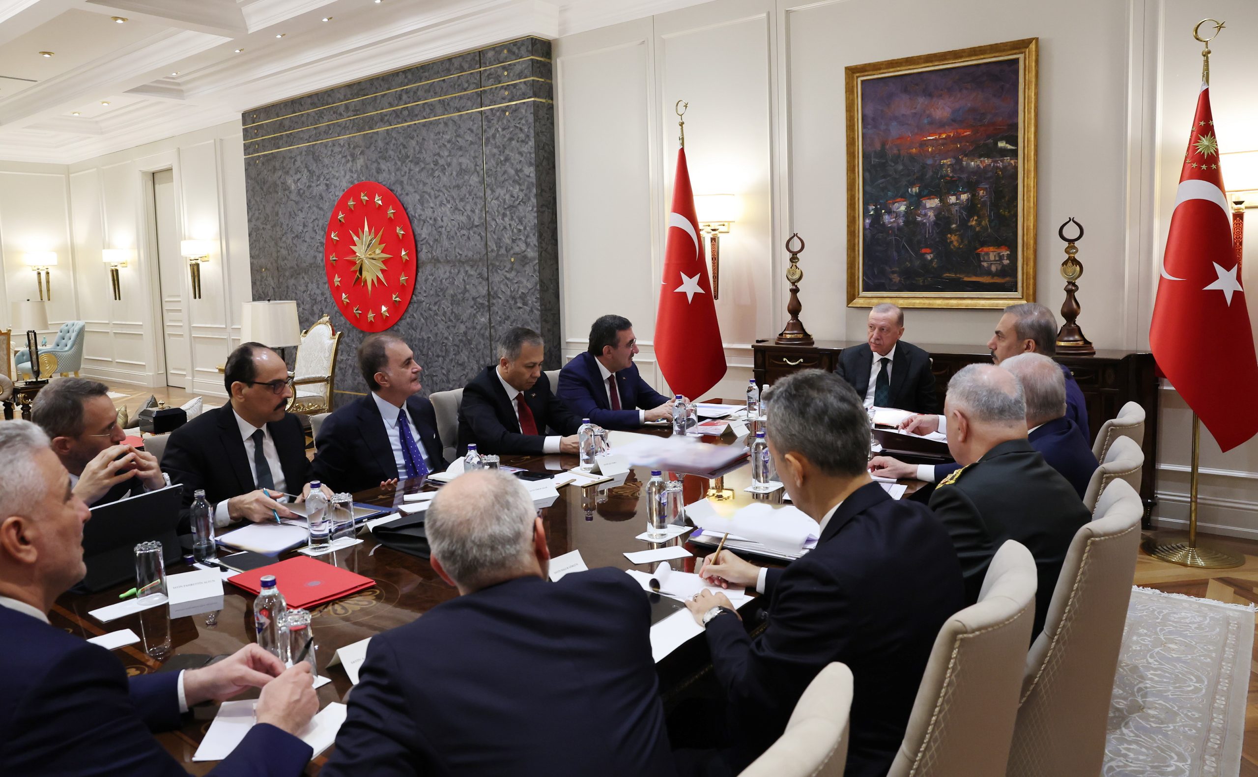 Güvenlik zirvesi Erdoğan başkanlığında toplandı