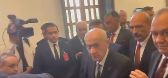 DİSK Basın-İş’ten Bahçeli’ye tepki: Mesleğimiz tam olarak budur