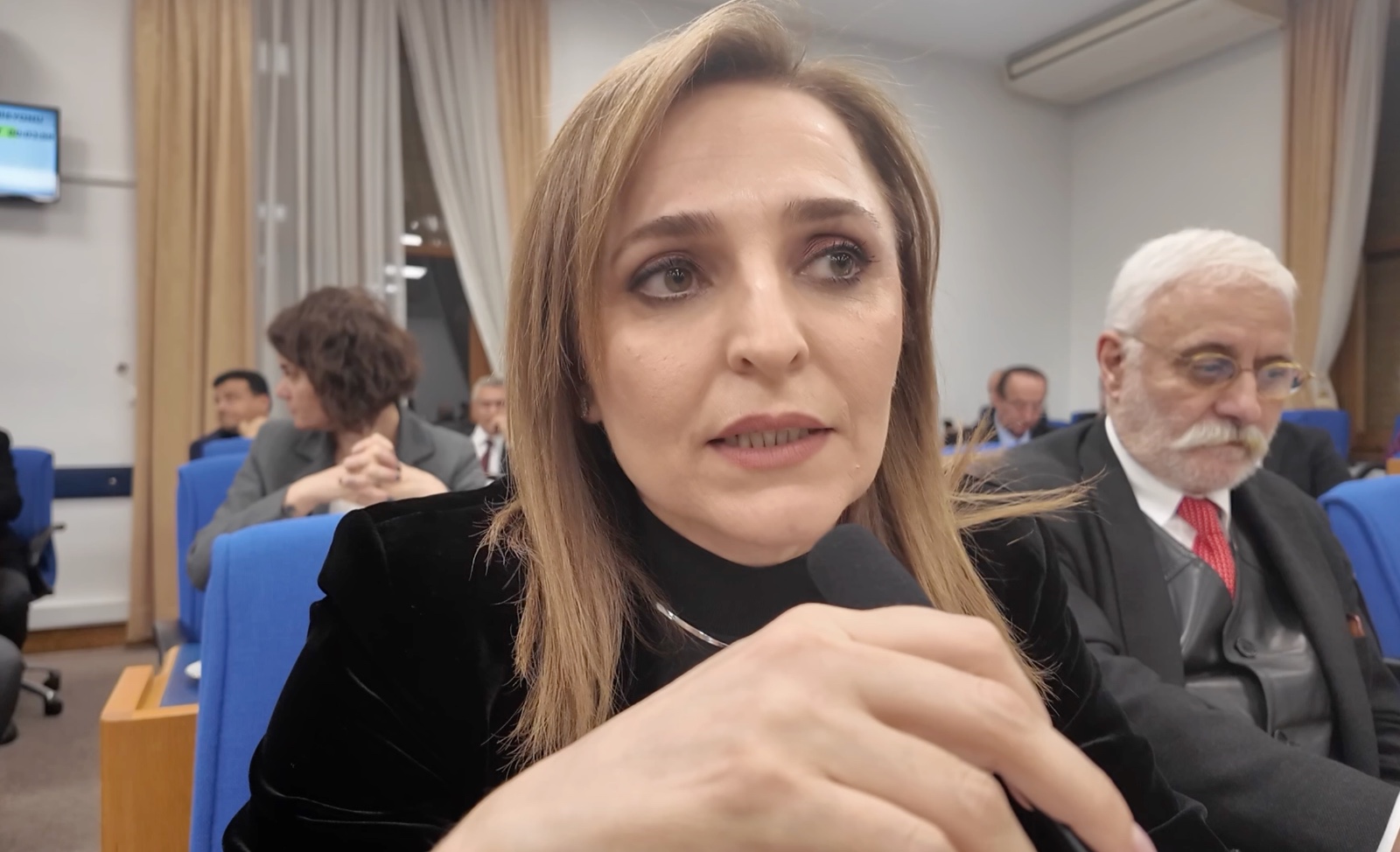 DEM Parti Sözcüsü Ayşegül Doğan: Kürt sorunu Orta Doğu’da büyüyen bir mesele