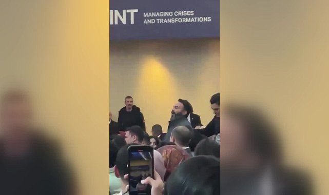Erdoğan’ın konuşmasını protesto eden 9 kişi gözaltına alındı