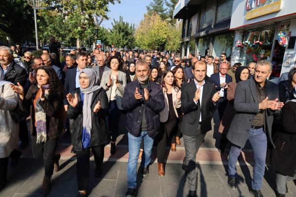 Kayyım protestoları 10’uncu gününde