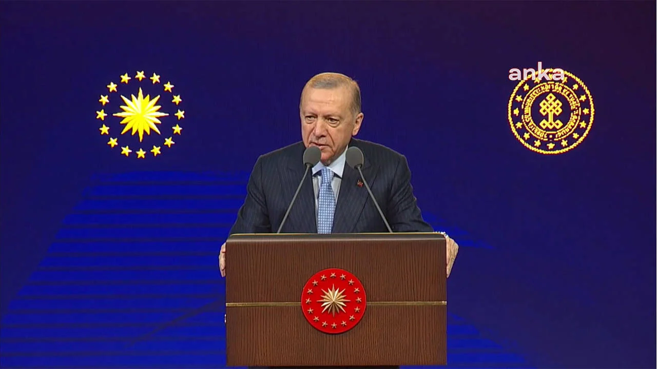 Cumhurbaşkanı Erdoğan: Cem Karaca’yı, Barış Manço’yu bilmeyenleri gördükçe endişeleniyoruz