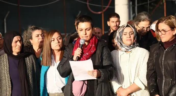 Özgürlük İçin Sanat İnisiyatifi kayyımlara karşı Mardin’de
