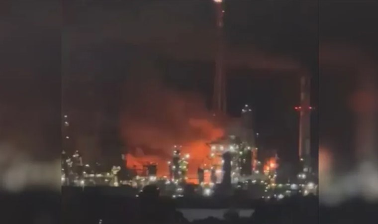 İzmir TÜPRAŞ Rafinerisi’nde patlama ve yangın