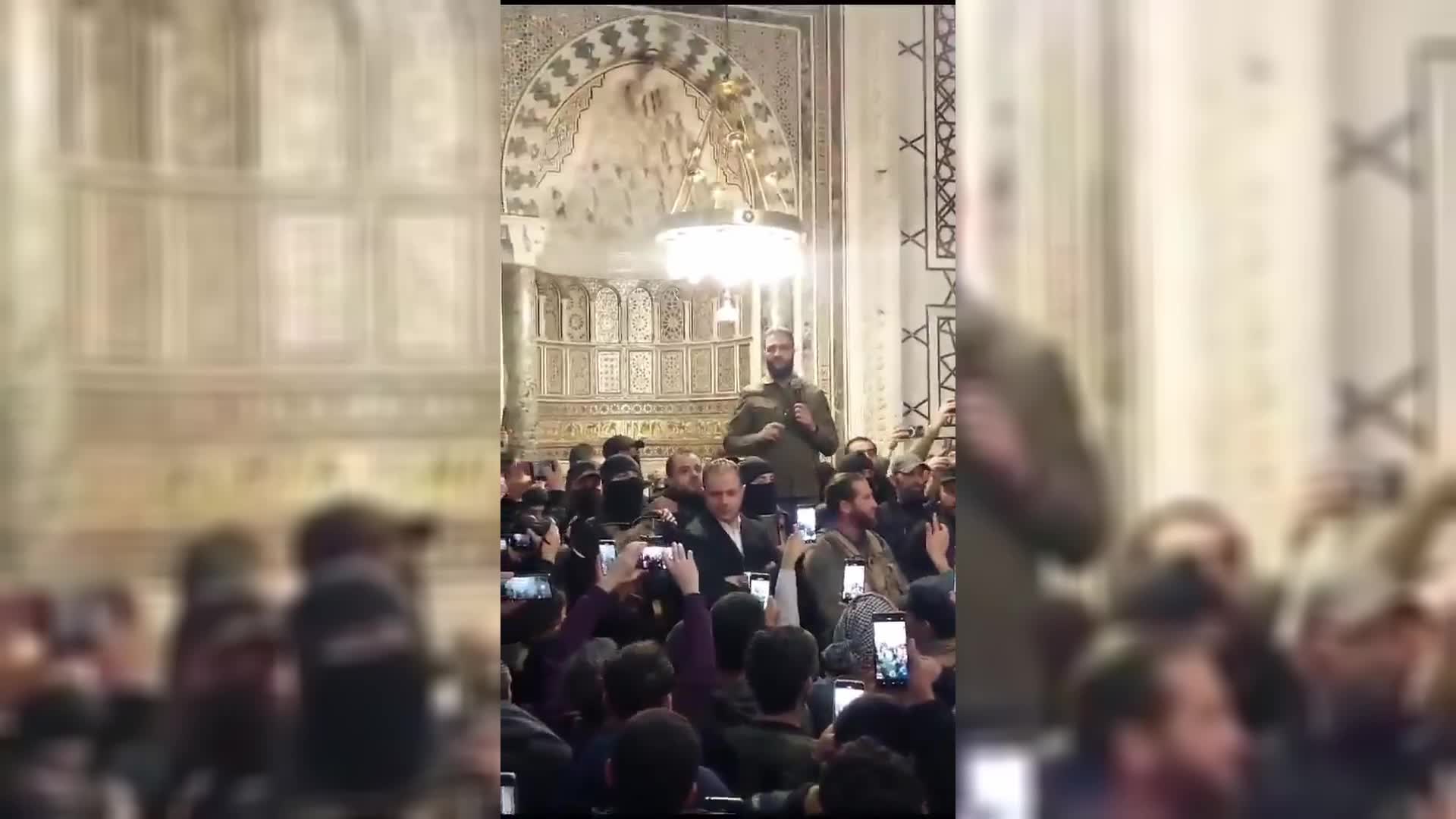 HTŞ’nin lideri Colani Emevi Camii’nde: ‘Savaş bitti zafer elde ettik’