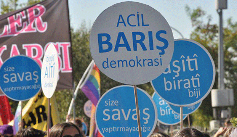 1043 yurttaştan çağrı: Barış için adım atın