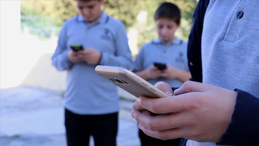 Brezilya’daki okullarda cep telefonu kullanımı yasaklanıyor