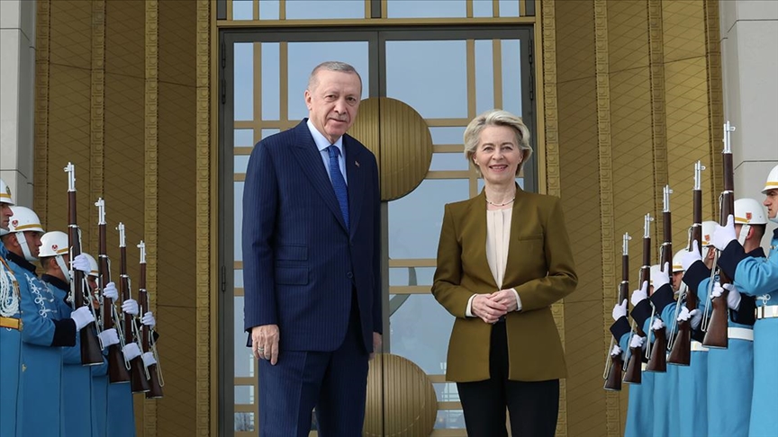 Erdoğan, AB Komisyonu Başkanı von der Leyen ile görüştü