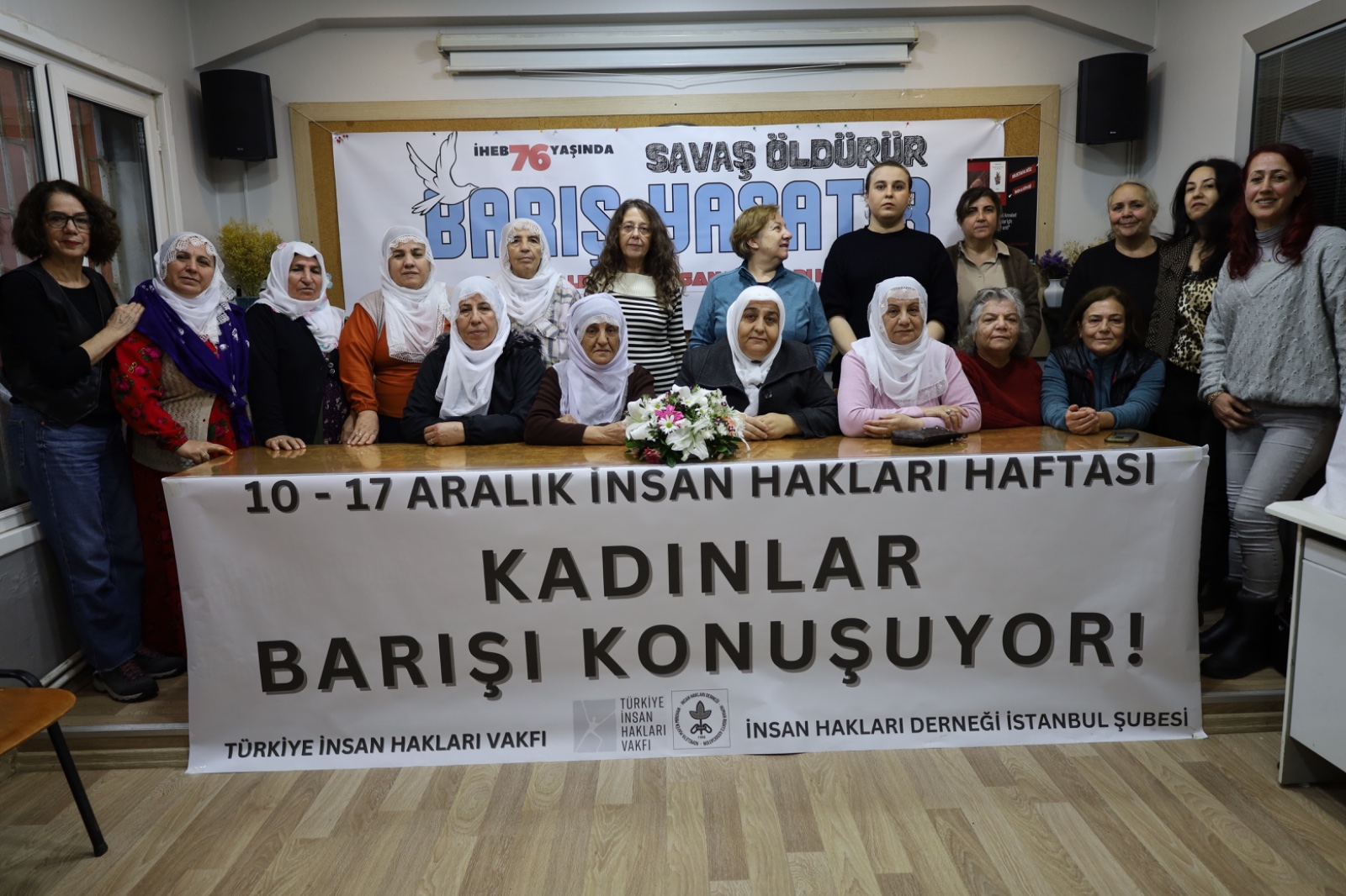 İstanbul’da kadınlar barışı konuştu