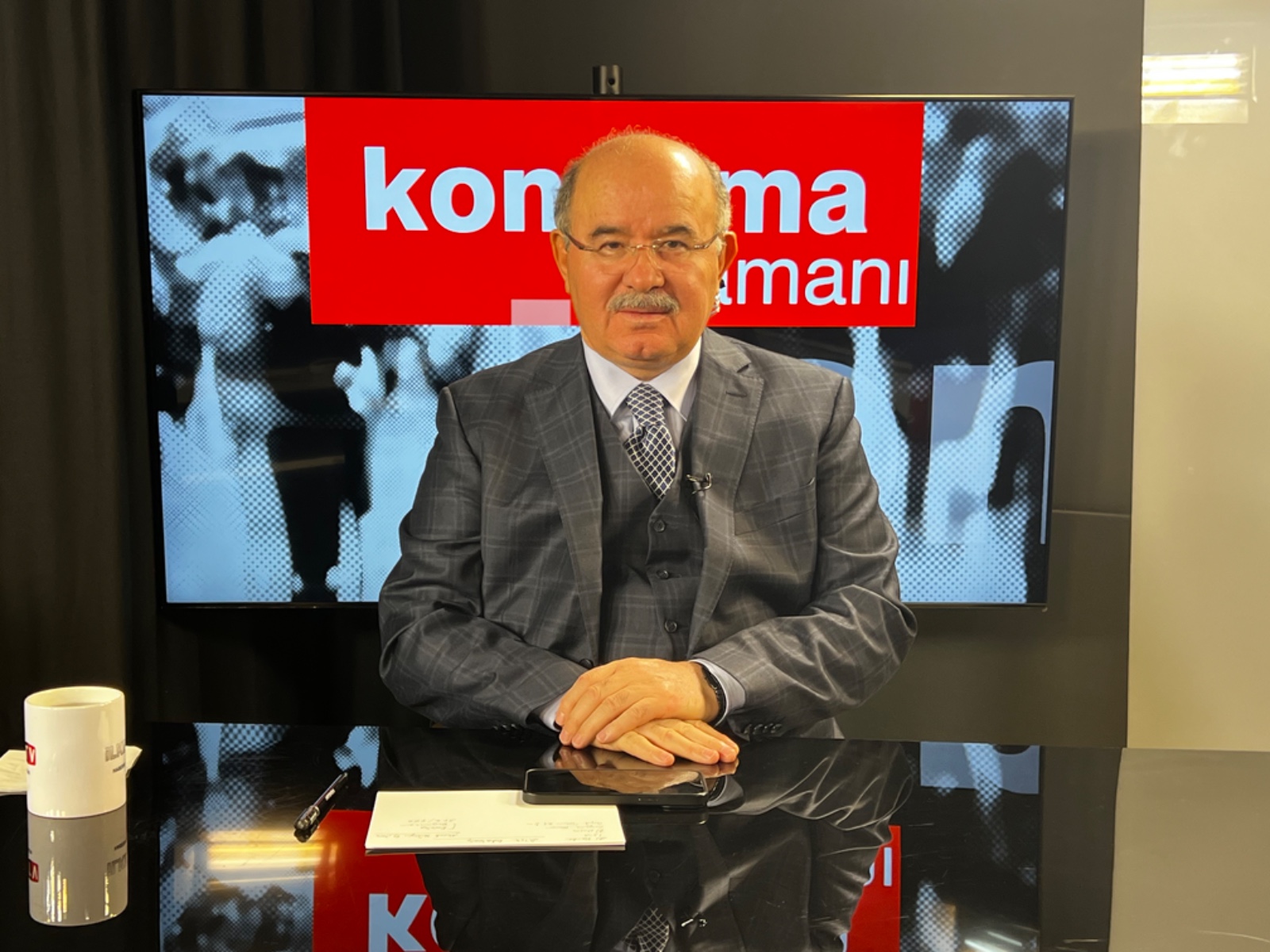 Hüseyin Çelik: Kürt meselesi ya çözülür ya da bu mesele bizi çözer