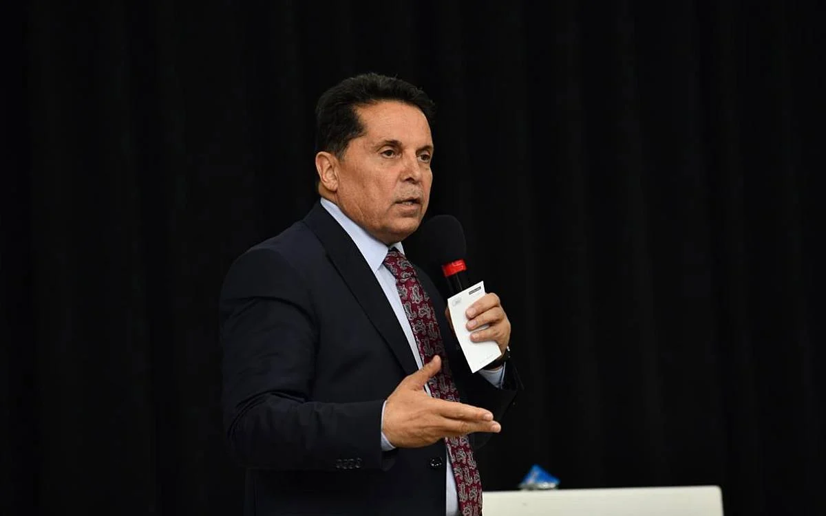 Ahmet Özer ile telefonda konuşan 11 kişi tutuklandı