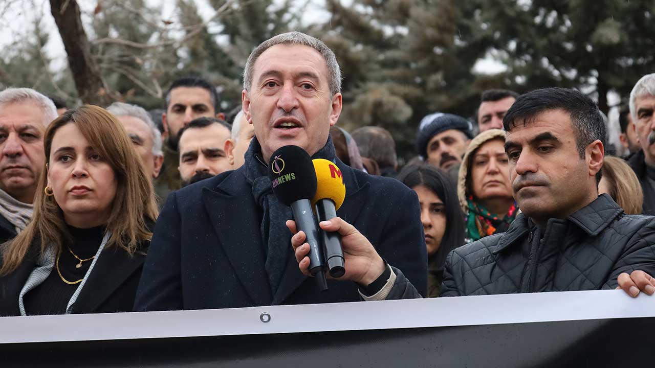 Bakırhan’dan İmralı görüşmesi açıklaması: Umarım yeni yılda yeni bir dönem açar