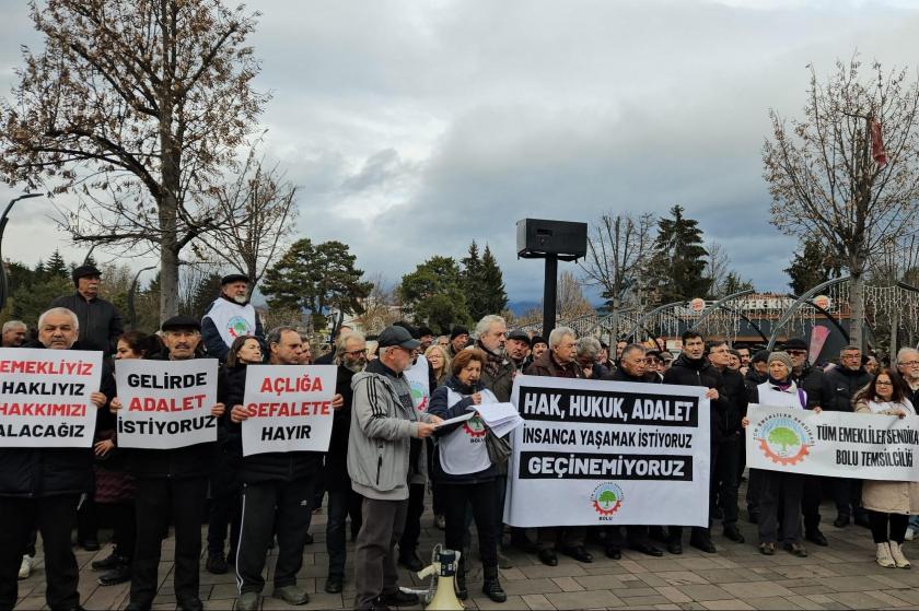 Bolu’da emekliler insanca yaşam için yürüdü