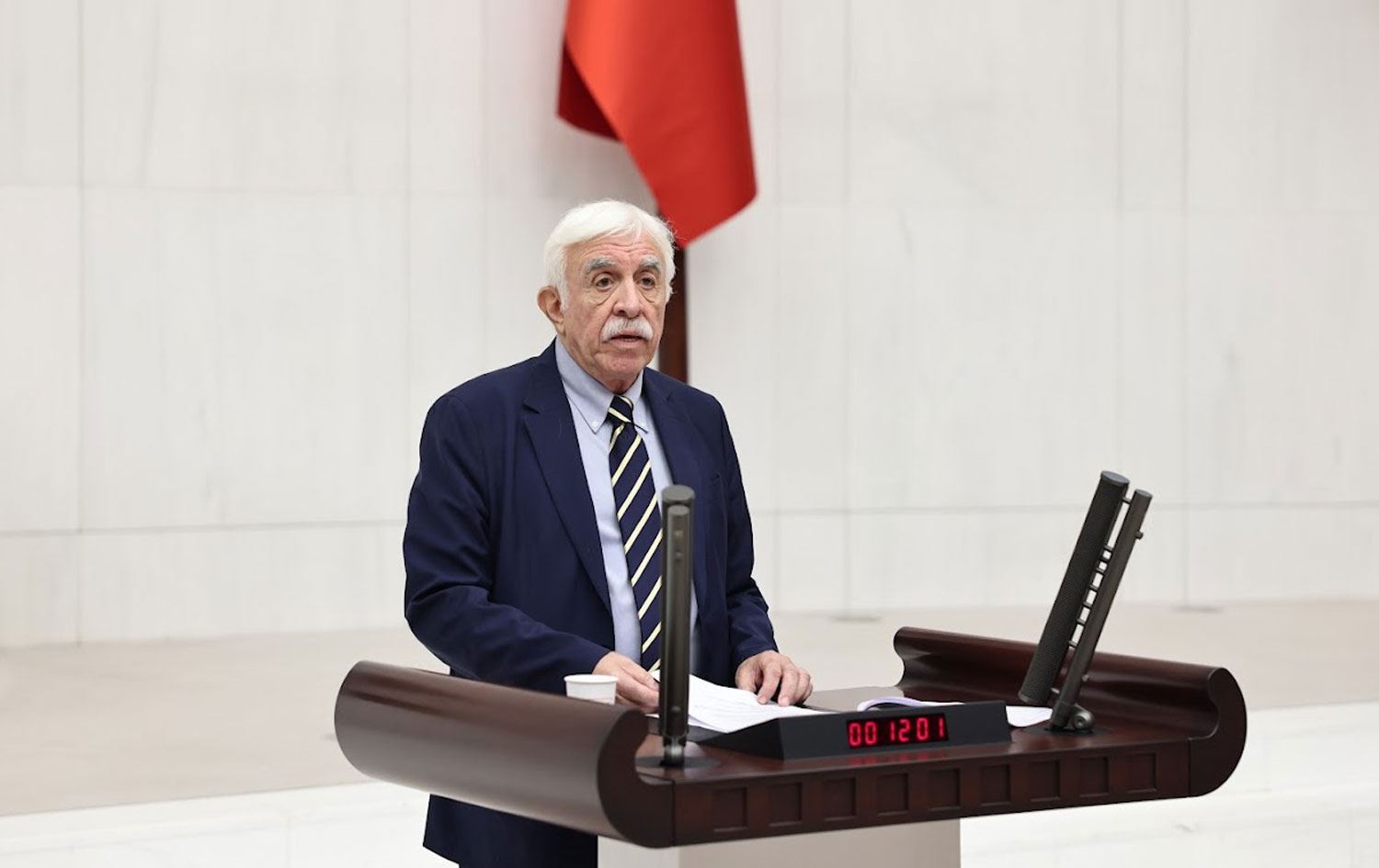 Çandar: Türkiye’de Türk-Kürt barışının şartı Suriye’deki Kürtlerle kardeşlikten geçiyor