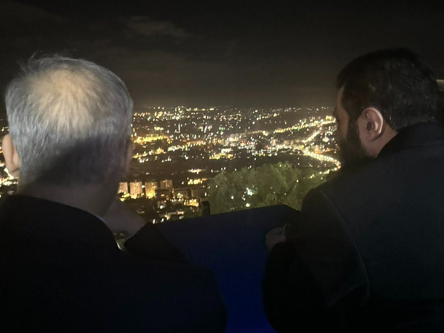 Fidan ile Colani, Kasyun Dağı’nda çay içti
