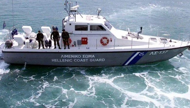 Girit’te göçmenleri taşıyan bot battı: 5 göçmen öldü
