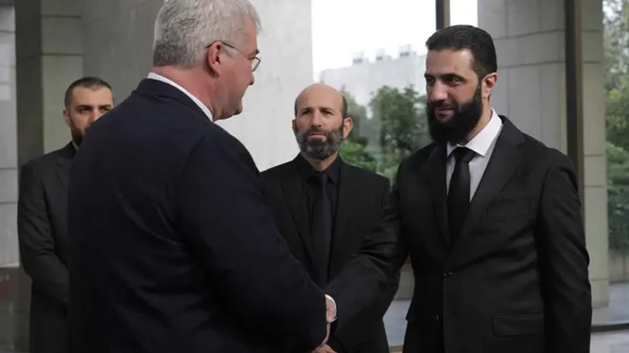 HTŞ’nin lideri Colani, Ukrayna Dışişleri Bakanı Sybiha ile görüştü