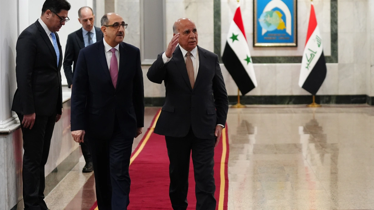 Irak ile Suriye Dışişleri Bakanları Bağdat’ta görüştü
