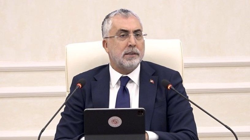 Bakan Işıkhan’dan ‘en düşük emekli aylığı’ açıklaması