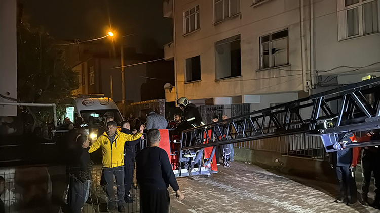 Kocaeli’de bir binada patlama: 13 kişi yaralandı