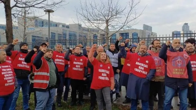 Polonez işçileri Ankara’ya yürüyor: Gebze’de polis müdahalesi