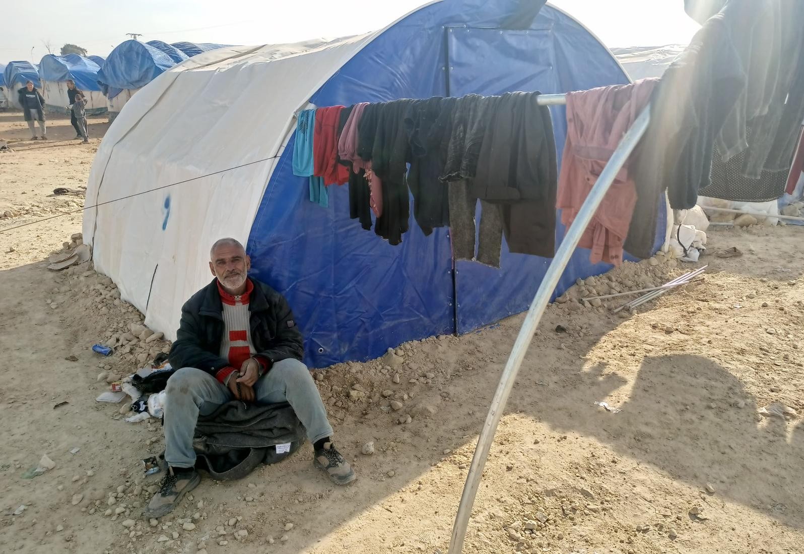 Şehba’dan göç eden siviller Tabka’da yaşama tutunmaya çalışıyor