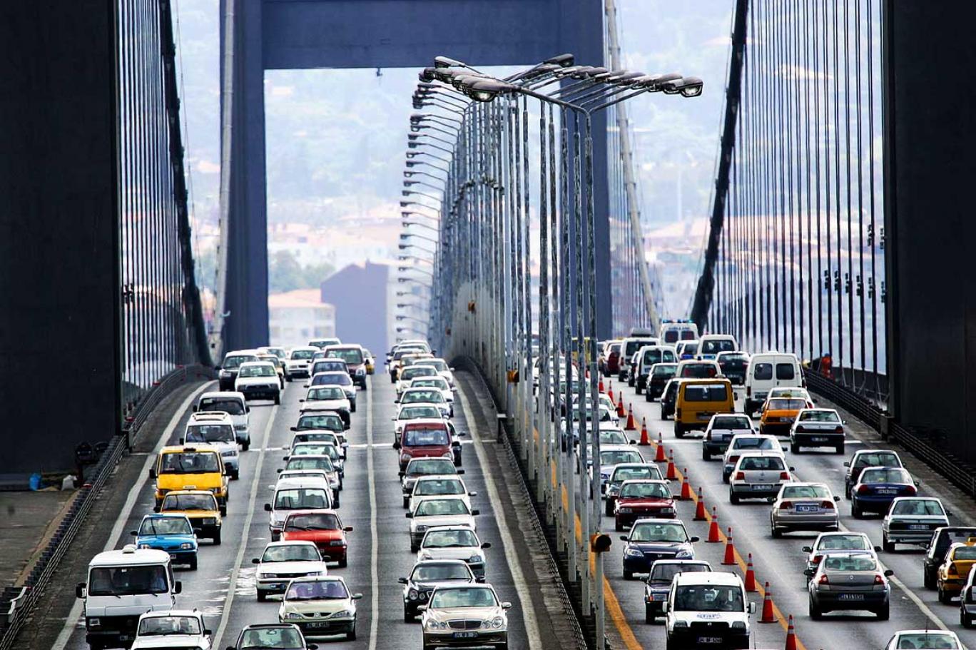 İstanbul trafiğinde yılbaşı yoğunluğu