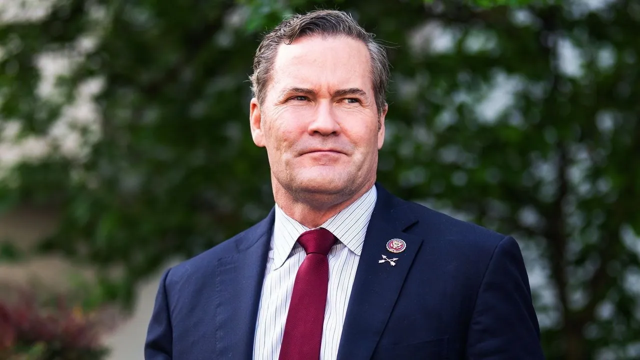 Donald Trump Mike Waltz’u görevden aldı