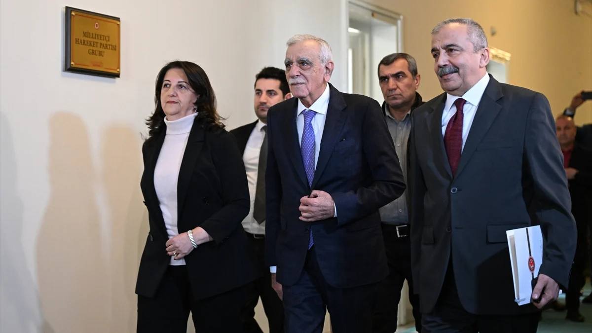İmralı heyeti siyasi parti temsilcileriyle görüşmelerini tamamladı