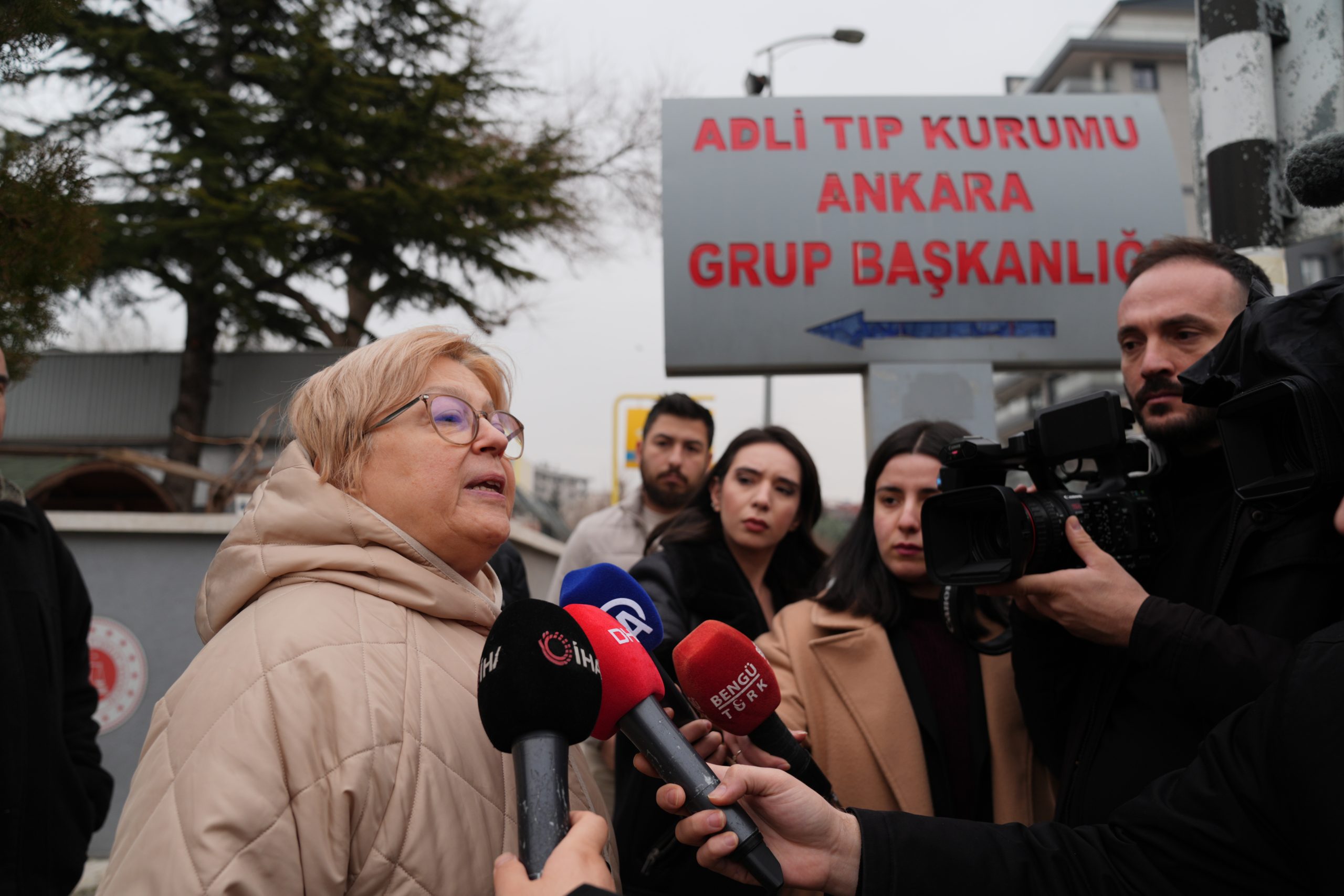 Yangında hayatını kaybedenlerin yakınları: Bu işin peşini bırakmayacağız